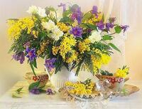 Без бренда «Букет из мимозы и колокольчиков в вазе» в Саранске в интернет-магазине  Без бренда «Букет из мимозы и колокольчиков в вазе» в Саранске